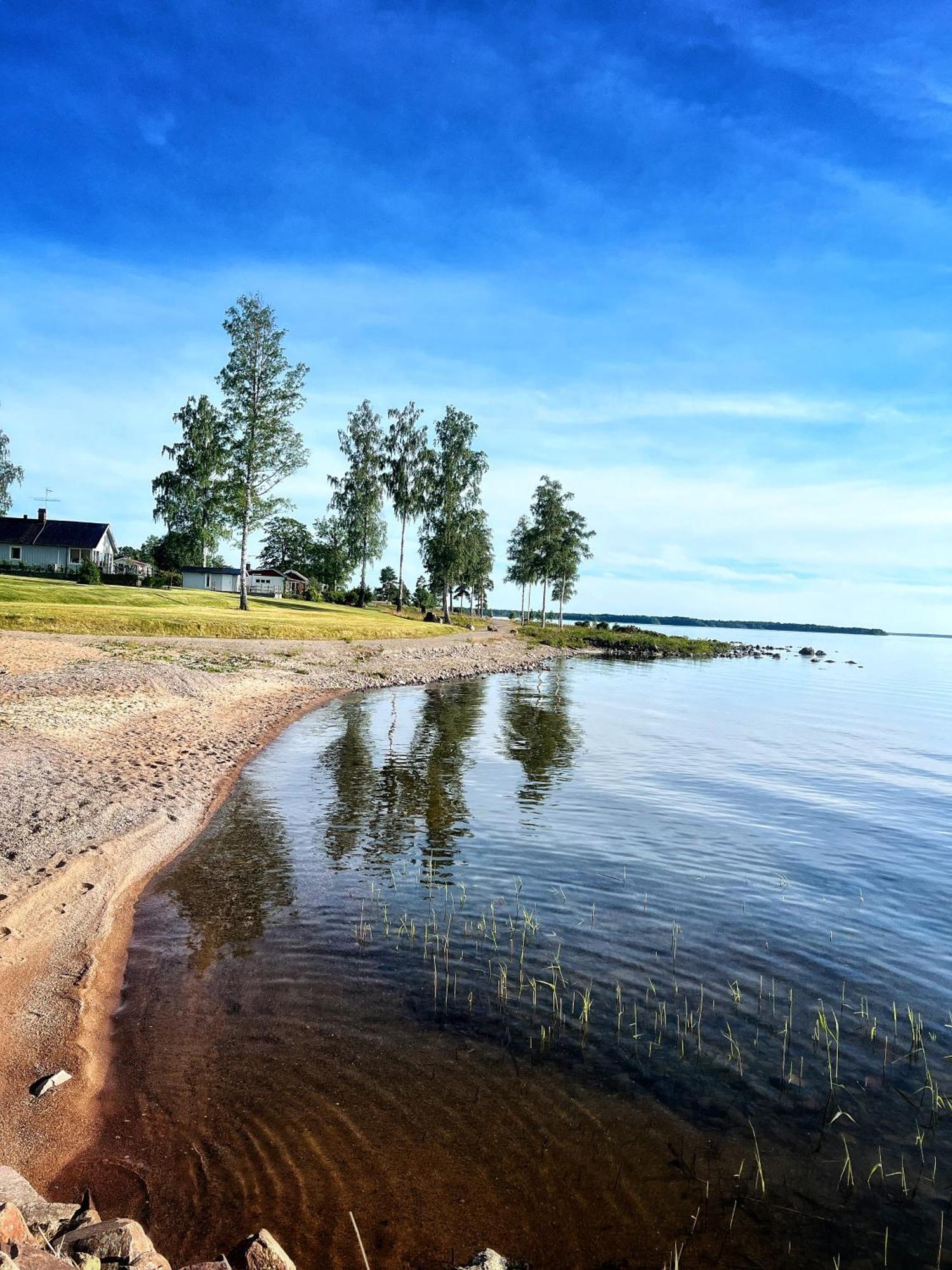 Askevikstugby Villa Sjotorp Bagian luar foto