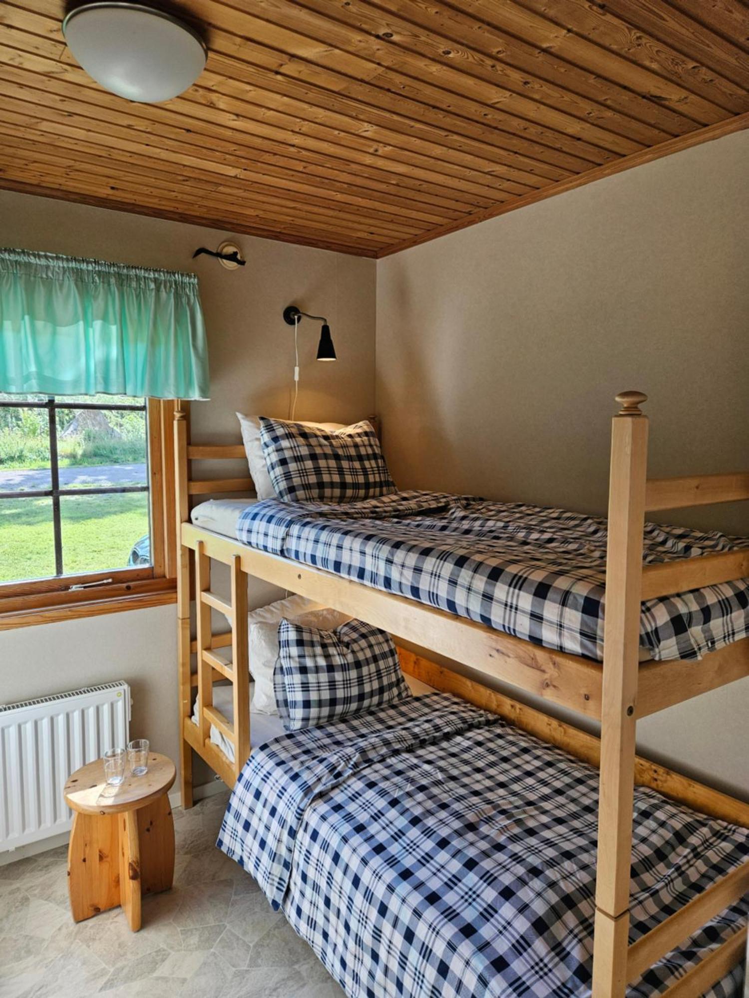 Askevikstugby Villa Sjotorp Bagian luar foto